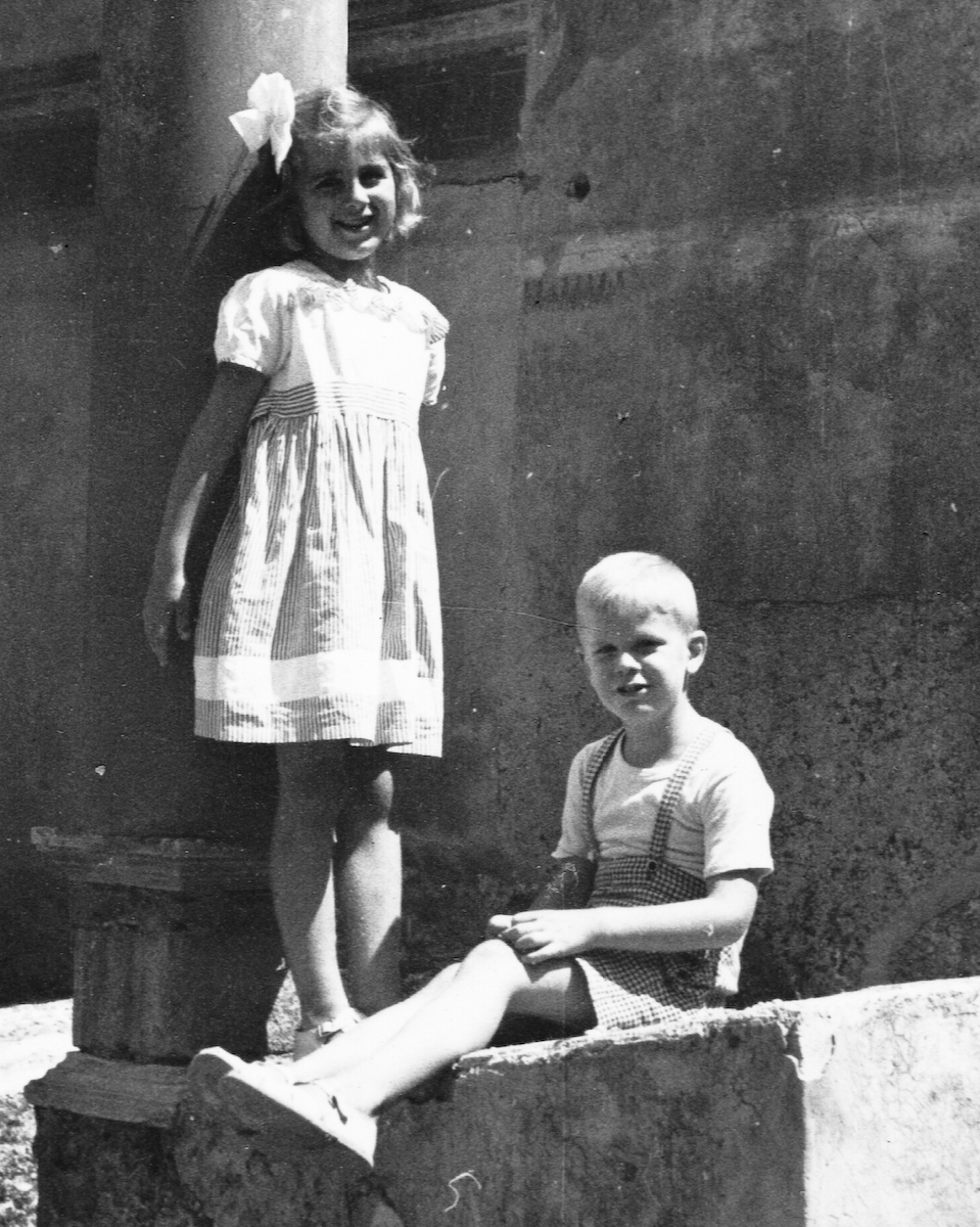 Jim Gray with his sister Gail